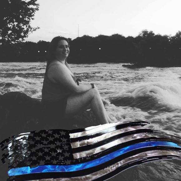 Meet your Posher, Katherine - Picture 1 of 1